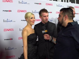 PornhubTV Sophia Knight & Danny D Red Carpet 2015 AVN Interview