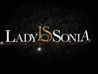 Lady Sonia black guy massage, handjob, blowjob and titjob - the works!