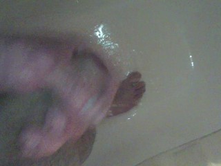 Pajeandome En La Ducha (Young Boy) HANDJOB In The Shower