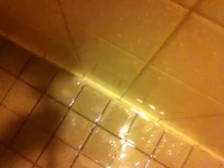 Jerking in the shower 3