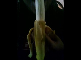 Banana Deep Throat
