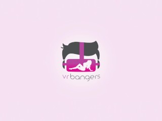 VR BANGERS- Rihanna Samuel PooL cleaning VR Masturbation