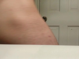 4-12-2017 - bathroom spanking & booty shaking.mp4