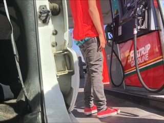 Gas Station Sag - SexySaggerYo