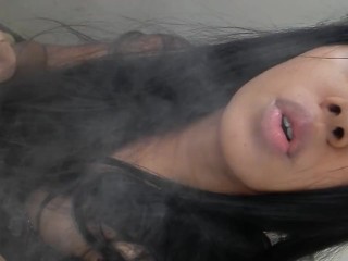 teen latina smokes for tokens