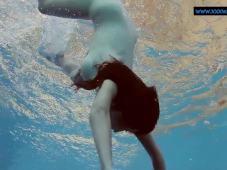 Lastova being flashy underwater