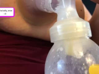 lactating big boob milf huge nipples pumps breast milk after engorgement