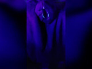 Whipped out the UV light, had fun with Janine [Bad Dragon]
