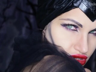 In to Maleficent eyes