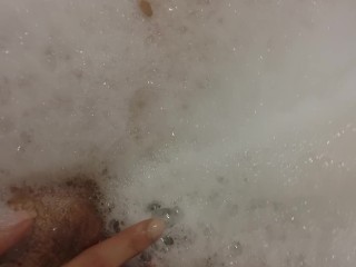 Girl is pissing in the pool while taking a bath extreme squirt