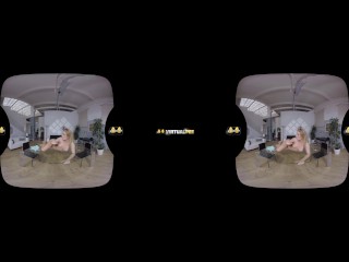 Virtual reality porn with Chrissy Fox who dives into her piss