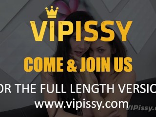 Vipissy - Pussy Licking Pissing - Pissing Lesbians