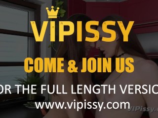 Vipissy - Can U Give Me Drink - Lesbian Piss Drinking