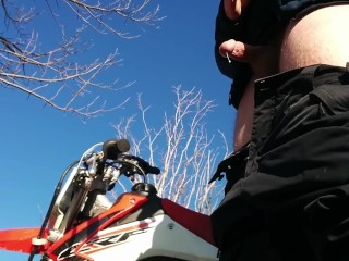 MASTURBATING OUTDOORS ON DIRT BIKE RIDE IN THE MIDDLE OF NO WHERE