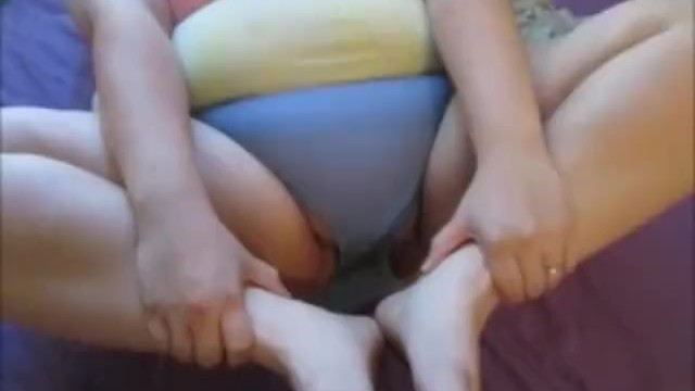 amateur-wife-footjob porn videos - BoulX.com