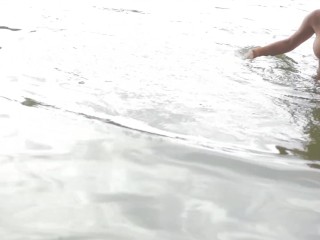 Beautiful asian water nymph making erotic swimming - XCZECH.COM