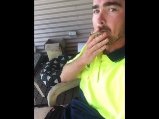 Aussie Tradie Soft Piss On Smoke Break