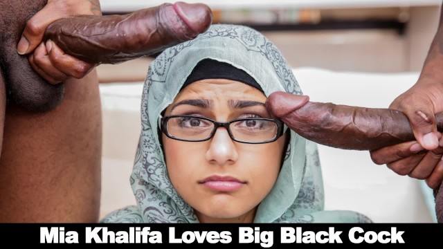 Mia Khalifa Wants Threesome with Black Dicks - PORNMATE.COM