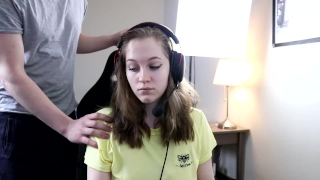 Gamer girl tries to play while getting fucked Hotel off