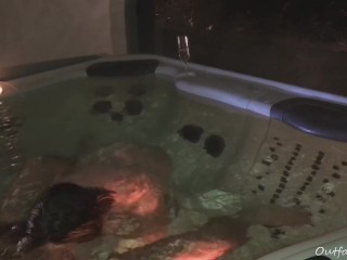 underwater blowjob and fucking in jacuzzi with cumspray outdoor