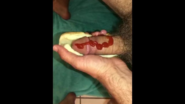 Hot Dog Gay Porn - Eat my hotdog