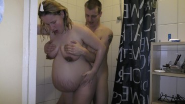 367px x 207px - 38 weeks pregnant showering, sex and cumshot on tits ...