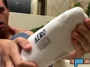 Preview 6 of Young Ash caresses wet feet before cumshot solo