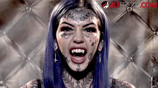 Zombie Facial Porn - HO HUNTERS - Tattooed ghost Amber Luke wants to fuck