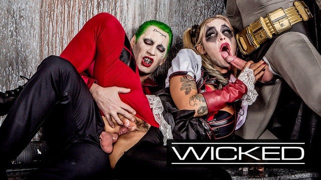 Women seeking naked pictures of men - Wicked - harley quinn fucked by joker batman