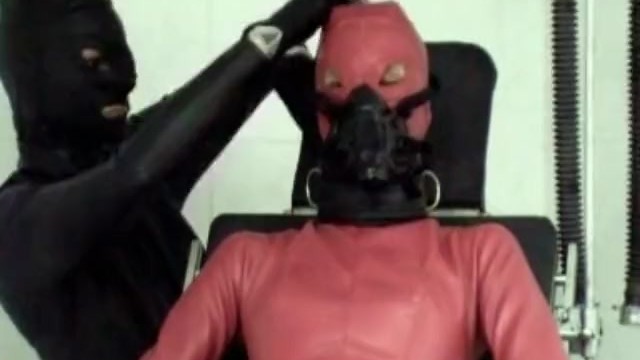 Latex Rubber Lesbians Femdom Breath Play Gas Mask Gyno Clinic Chair