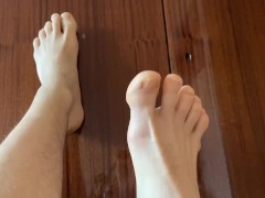 Sexy Male Feet