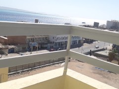 Кунилингус от первого лица на балконе с видом на море