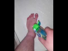  Boy's  feet in the shower