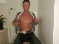 Aussie Muscle Hunk Kristian Archer Gets Wet and Jerks Hot Cum All Over Himself