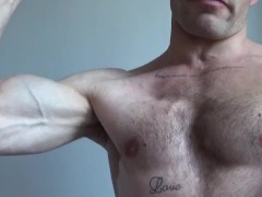 Flexing/ Showing armpit
