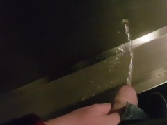 Cum watch this thick cock piss all over a public urinal!! 💦