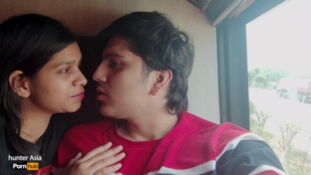 Indian Teen Couple Kissing in the Bus - Mobile Porn & xxx videos -  18Dreams.Net